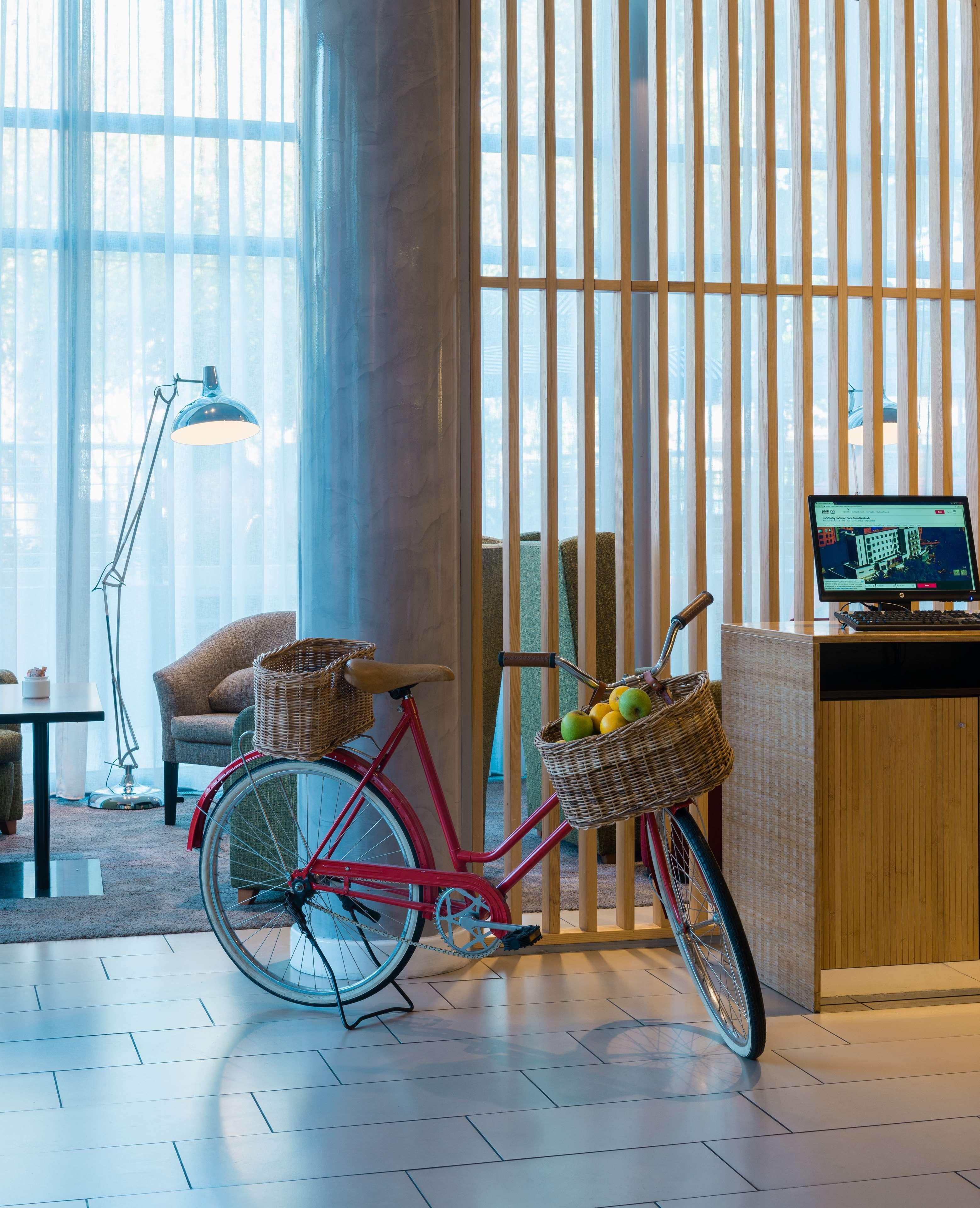 Park Inn By Radisson Cape Town Newlands Extérieur photo